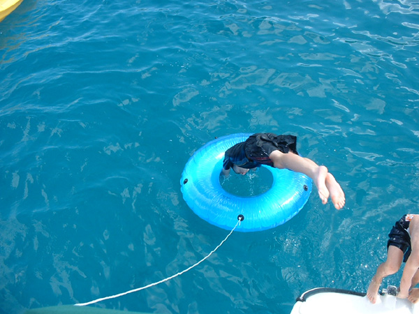 Diving off boat