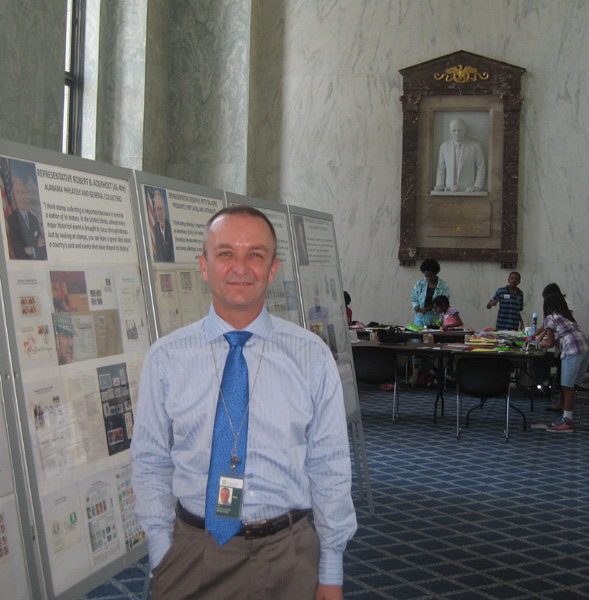 Ian at Rayburn exhibit 2010_2