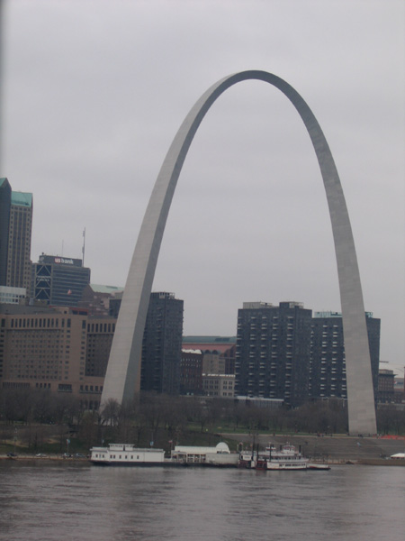 St Louis Arch March 2010