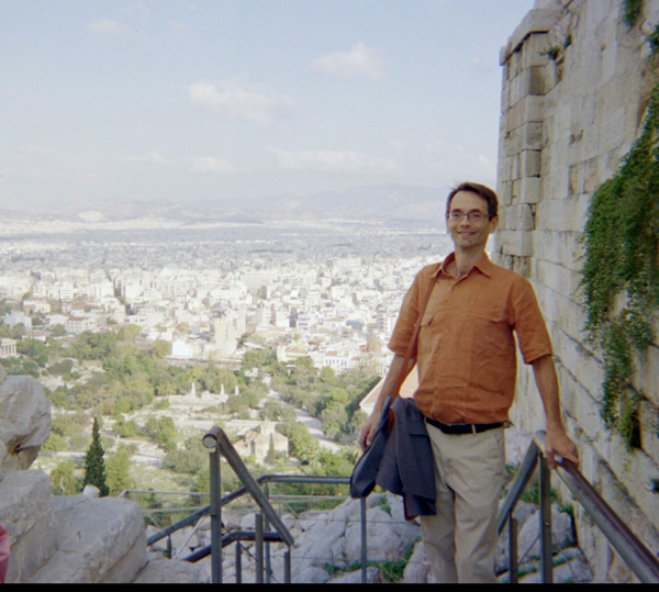 David at entry to parthenon